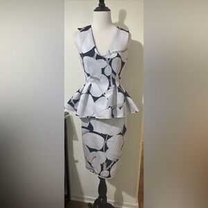 Cynthia Rowley 2 Piece Top Size S w/ Ruffled Bottom And Aline Skirt Size 4